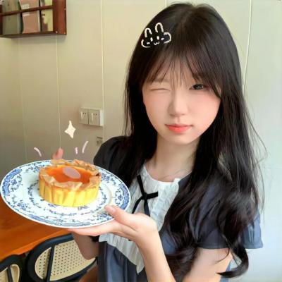 微笑俄罗斯娃娃